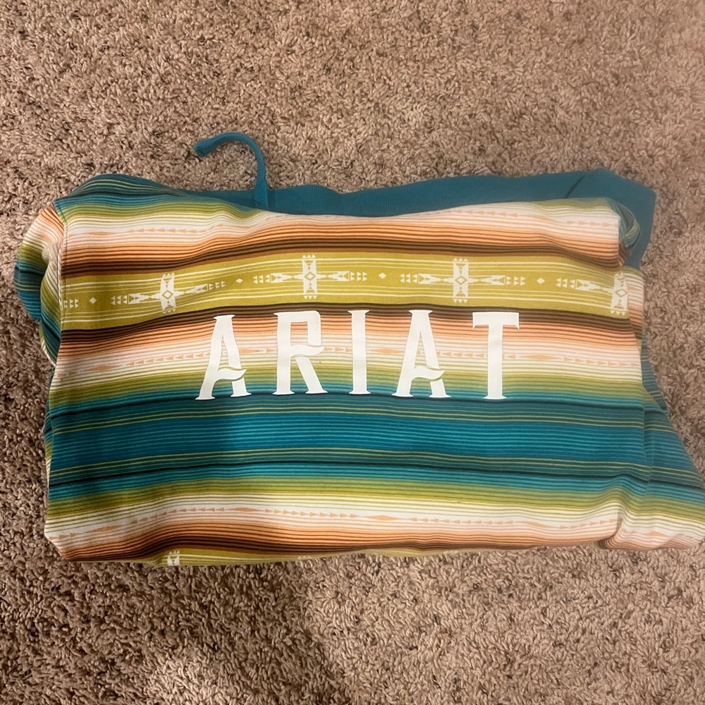 Ariat, size large, hooded sweatshirt